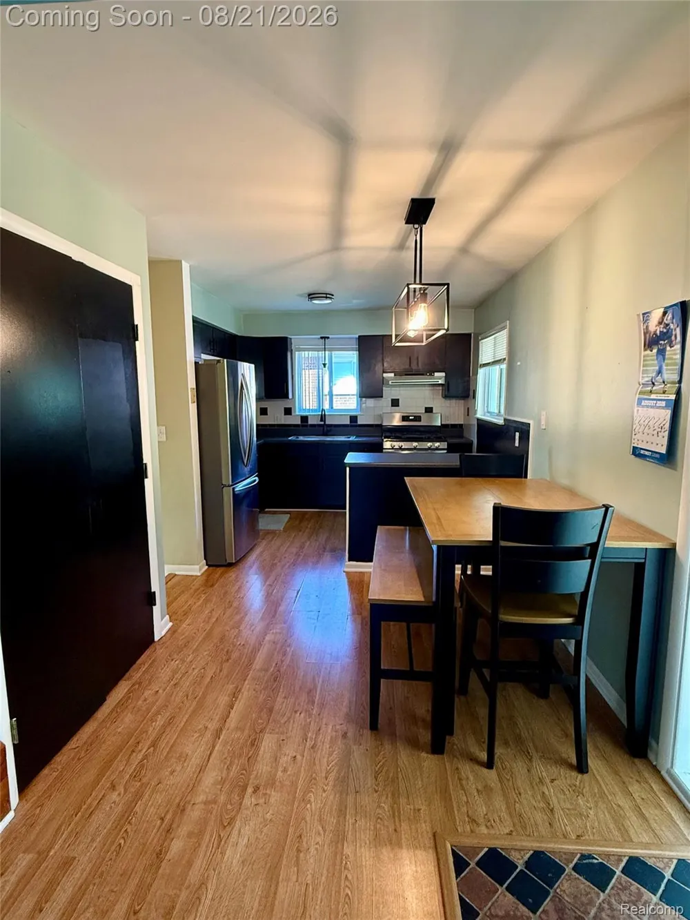 3811 syckelmoore Trenton City, MI 48183