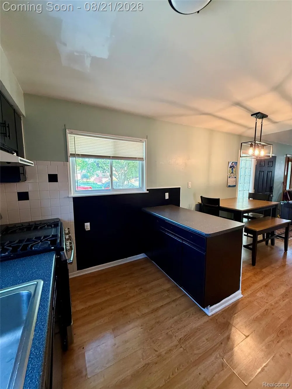 3811 syckelmoore Trenton City, MI 48183