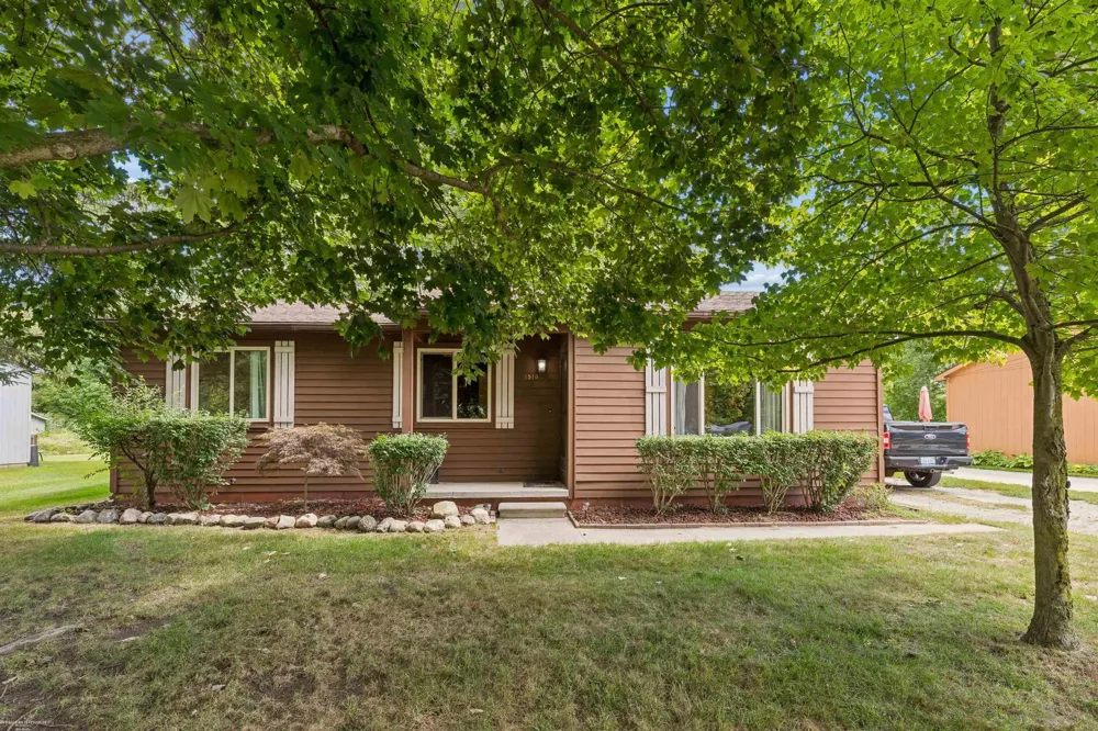 1510 Allen Road Kimball Township, MI 48074