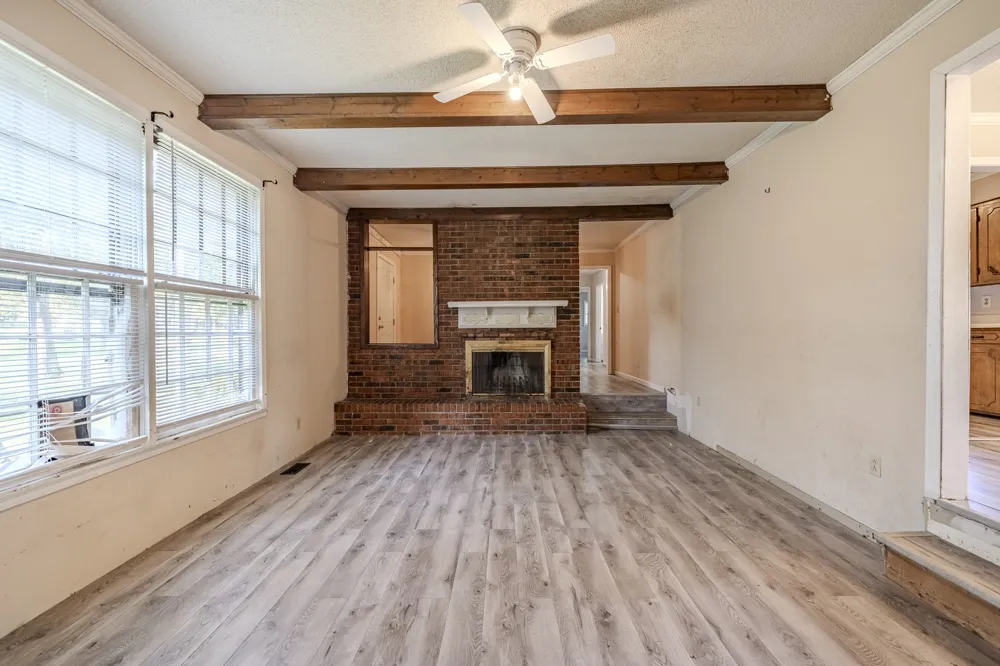 341 Somerset Loop Savannah, TN 38372