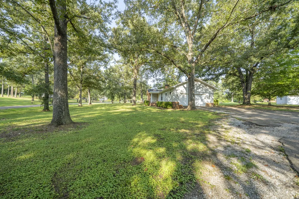 341 Somerset Loop Savannah, TN 38372
