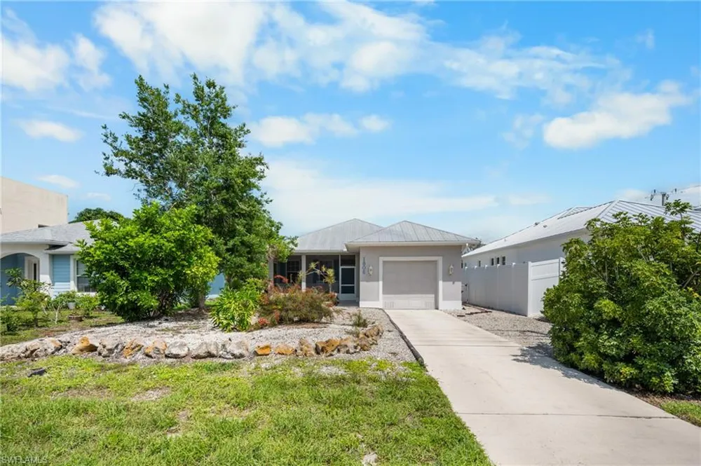 Address Not Shown Englewood, FL 34223