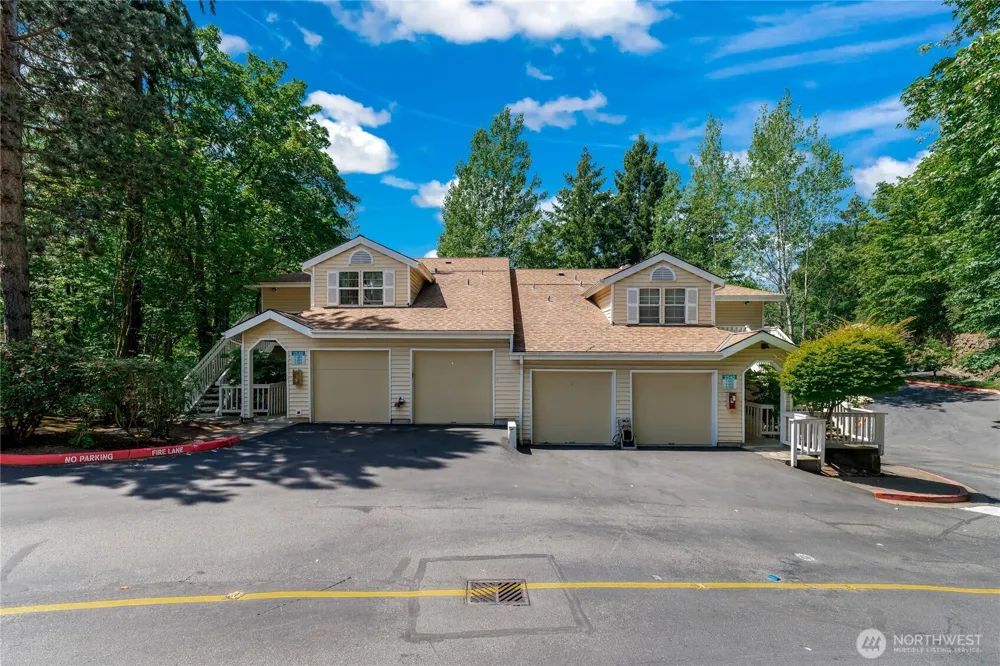 2540 118th Avenue SE #202 Bellevue, WA 98005
