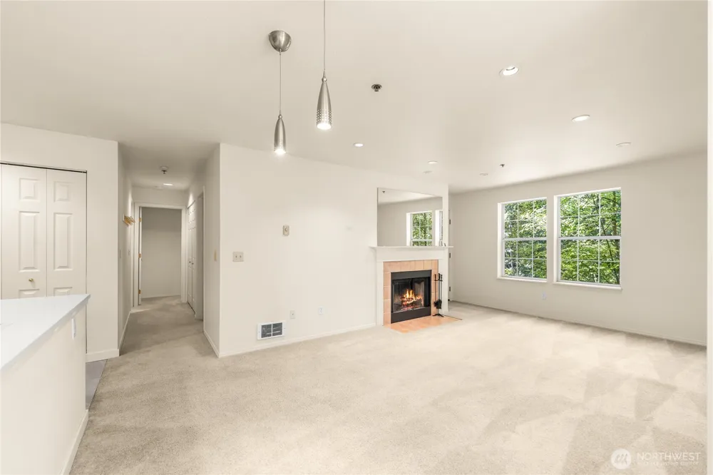 2540 118th Avenue SE #202 Bellevue, WA 98005