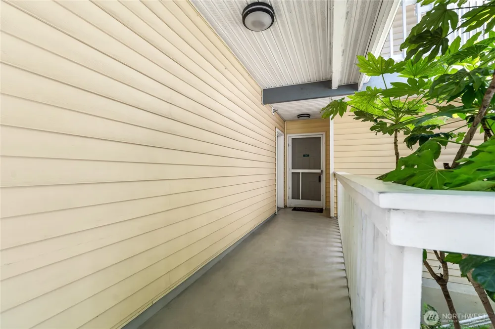 2540 118th Avenue SE #202 Bellevue, WA 98005