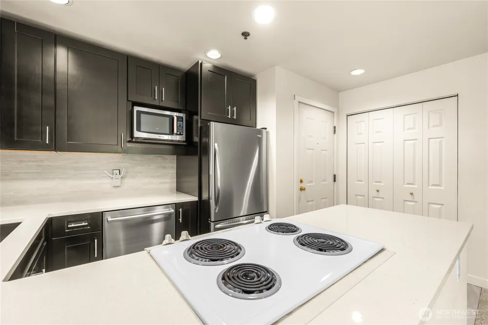2540 118th Avenue SE #202 Bellevue, WA 98005