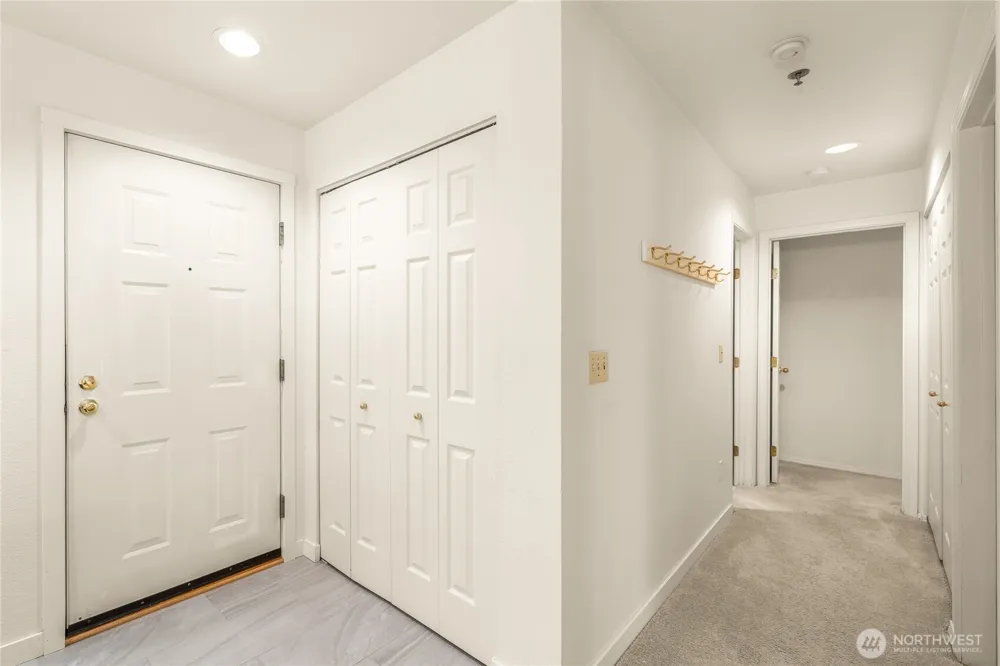 2540 118th Avenue SE #202 Bellevue, WA 98005