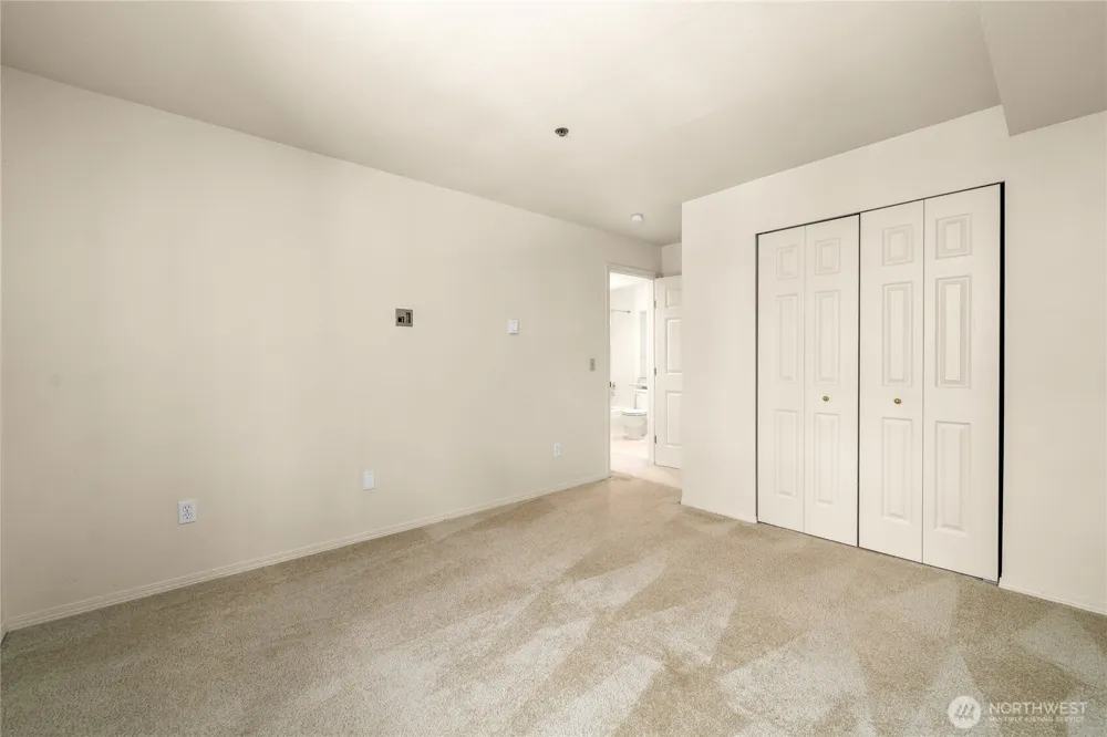 2540 118th Avenue SE #202 Bellevue, WA 98005