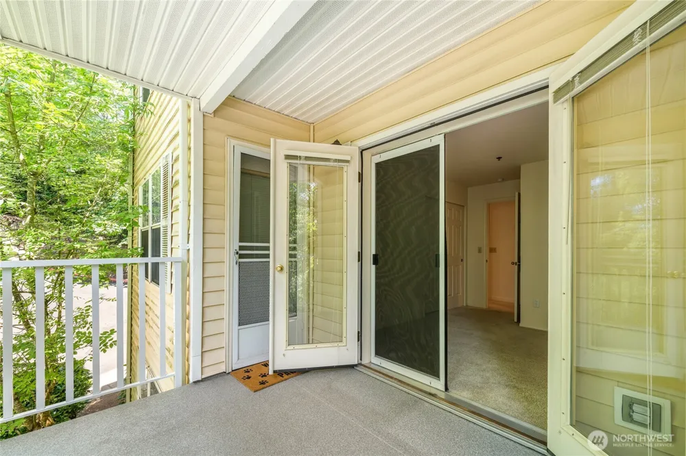 2540 118th Avenue SE #202 Bellevue, WA 98005