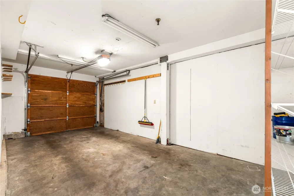 2540 118th Avenue SE #202 Bellevue, WA 98005