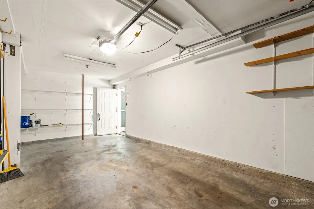2540 118th Avenue SE #202 Bellevue, WA 98005