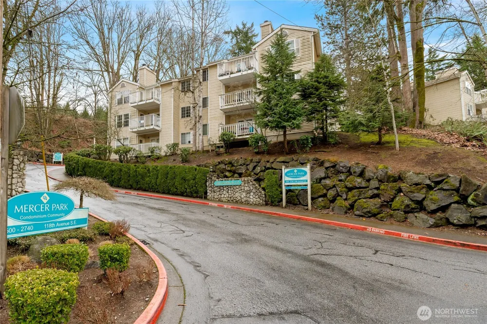 2540 118th Avenue SE #202 Bellevue, WA 98005