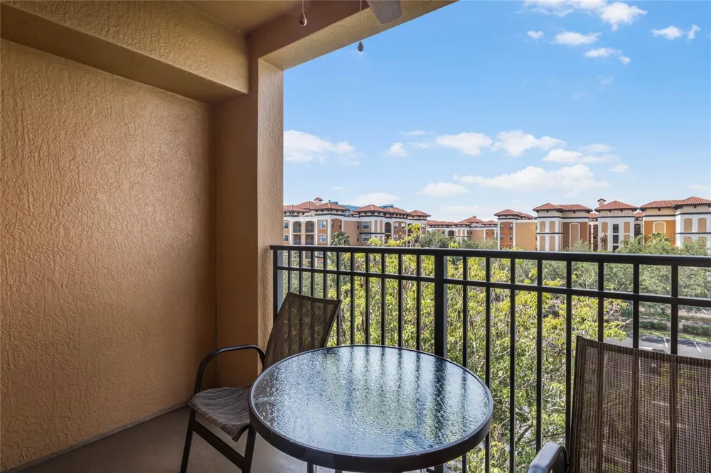 12527 FLORIDAYS RESORT DRIVE #512E Orlando, FL 32821