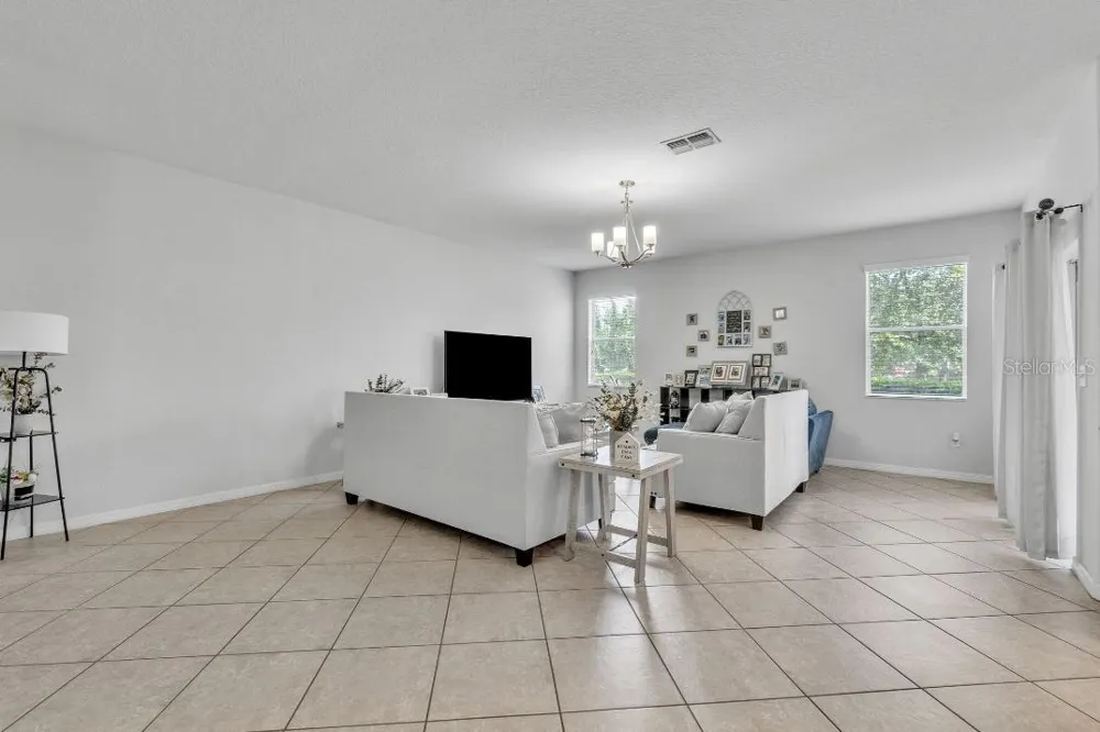 3256 RODRICK CIRCLE Orlando, FL 32824
