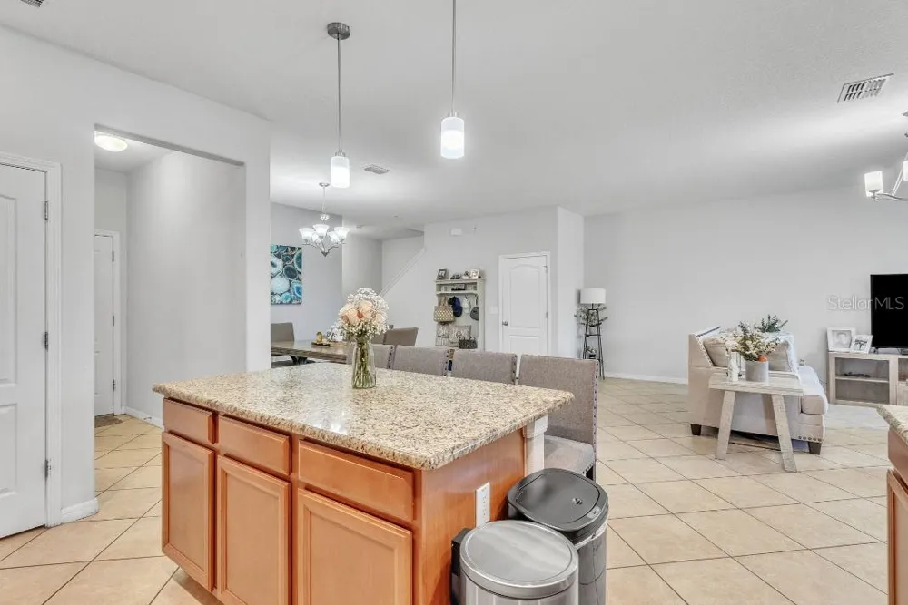 3256 RODRICK CIRCLE Orlando, FL 32824