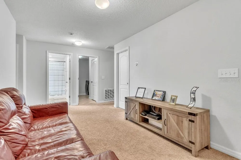 3256 RODRICK CIRCLE Orlando, FL 32824