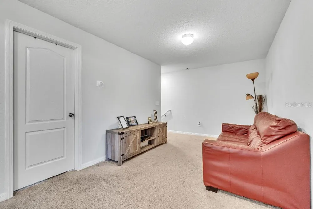 3256 RODRICK CIRCLE Orlando, FL 32824