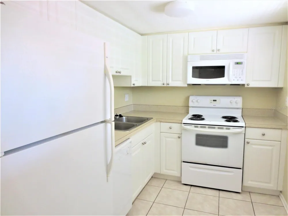 5310 26TH STREET W #1105 Bradenton, FL 34207