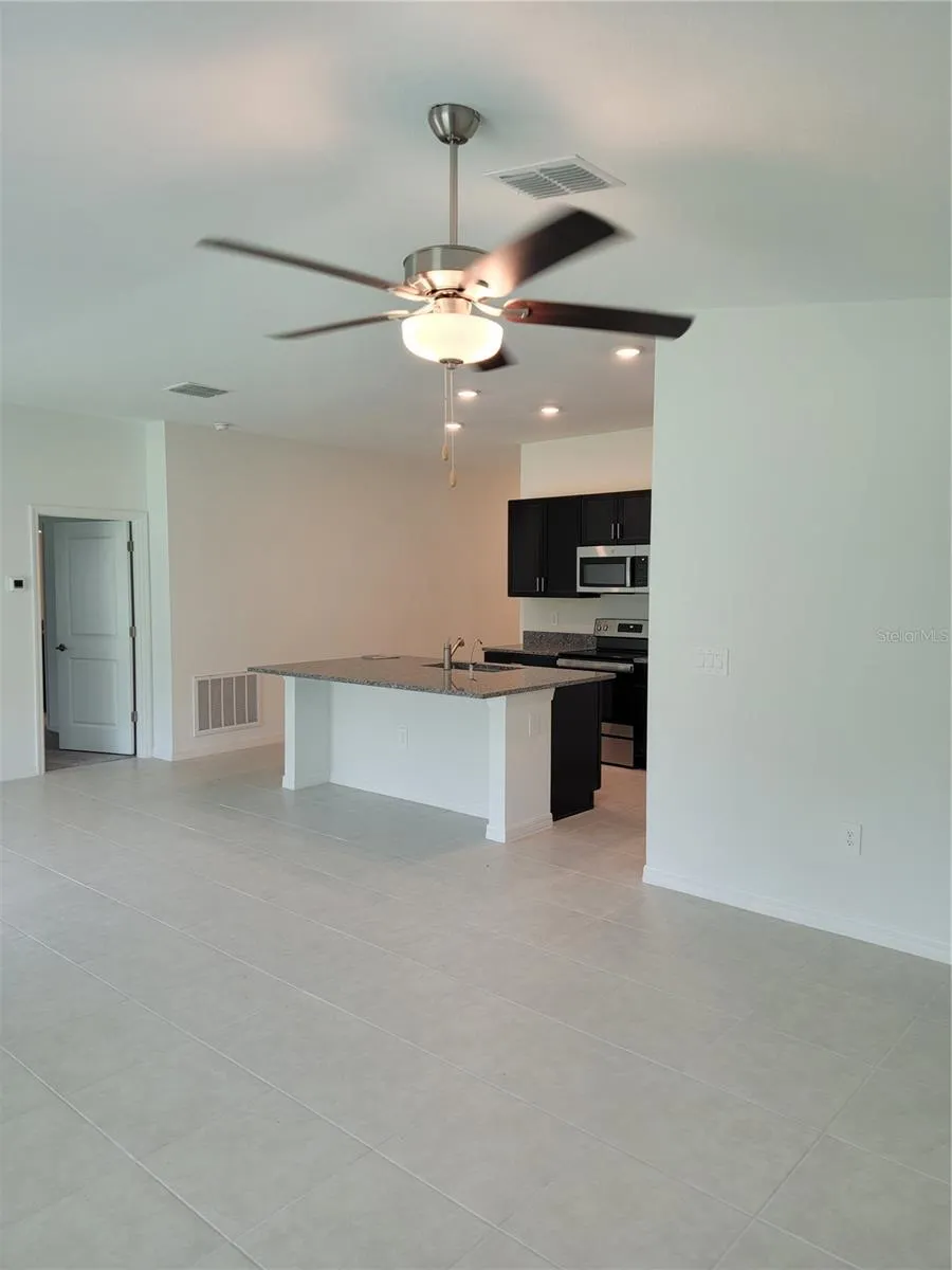 1844 RED LOOP Lakeland, FL 33801