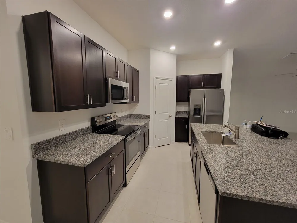 1844 RED LOOP Lakeland, FL 33801
