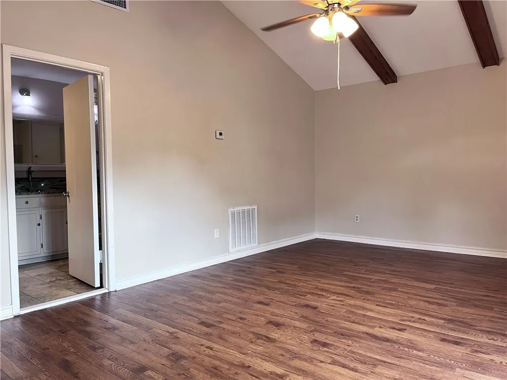 501 Dolphin Place Corpus Christi, TX 78411