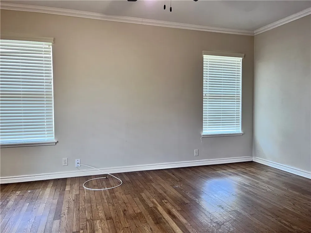 501 Dolphin Place Corpus Christi, TX 78411