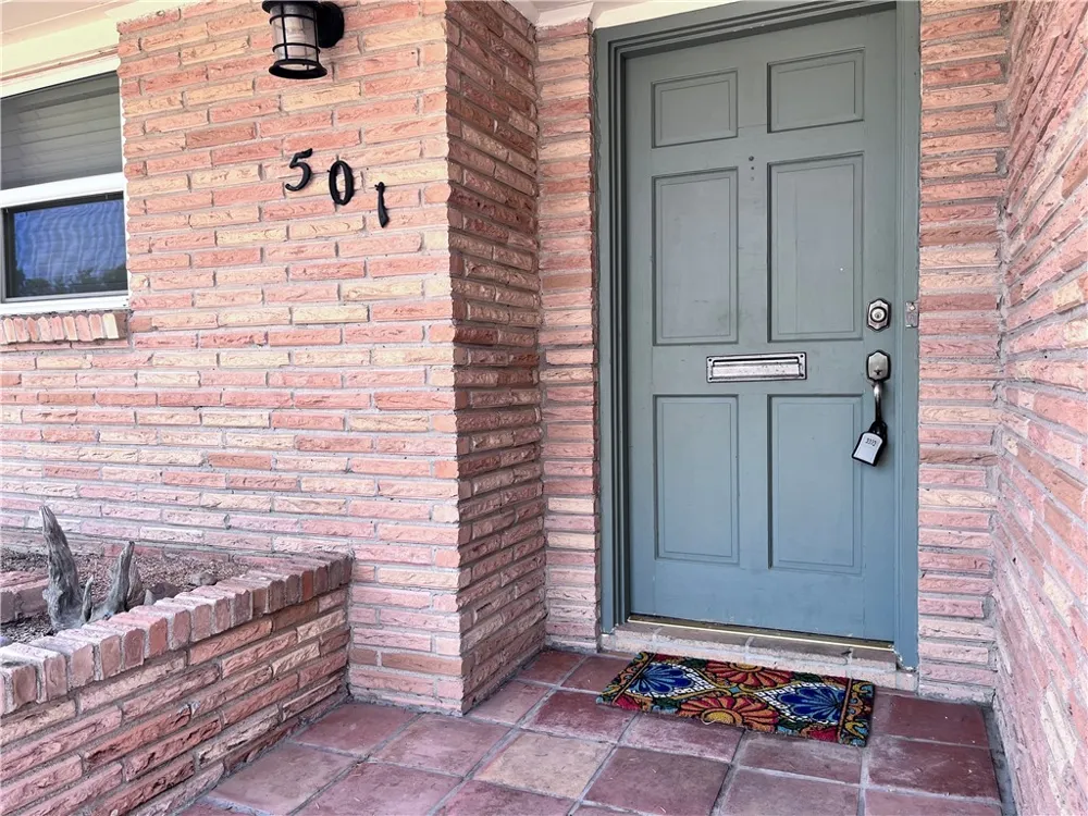 501 Dolphin Place Corpus Christi, TX 78411