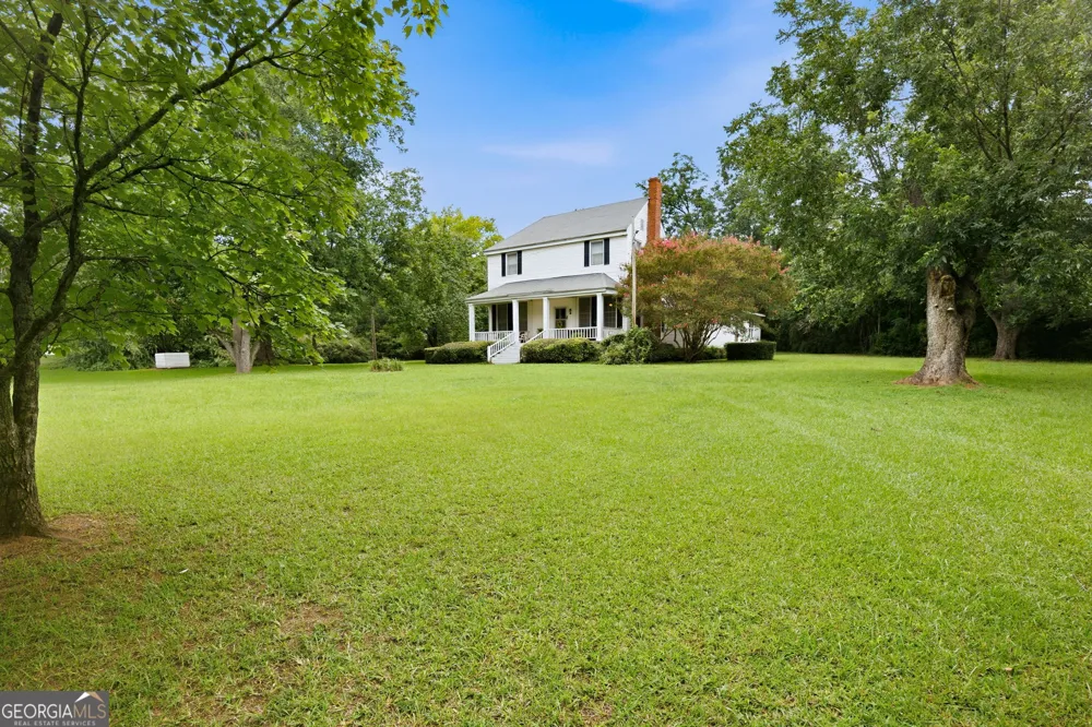 1880 Dames Ferry RD Forsyth, GA 31029