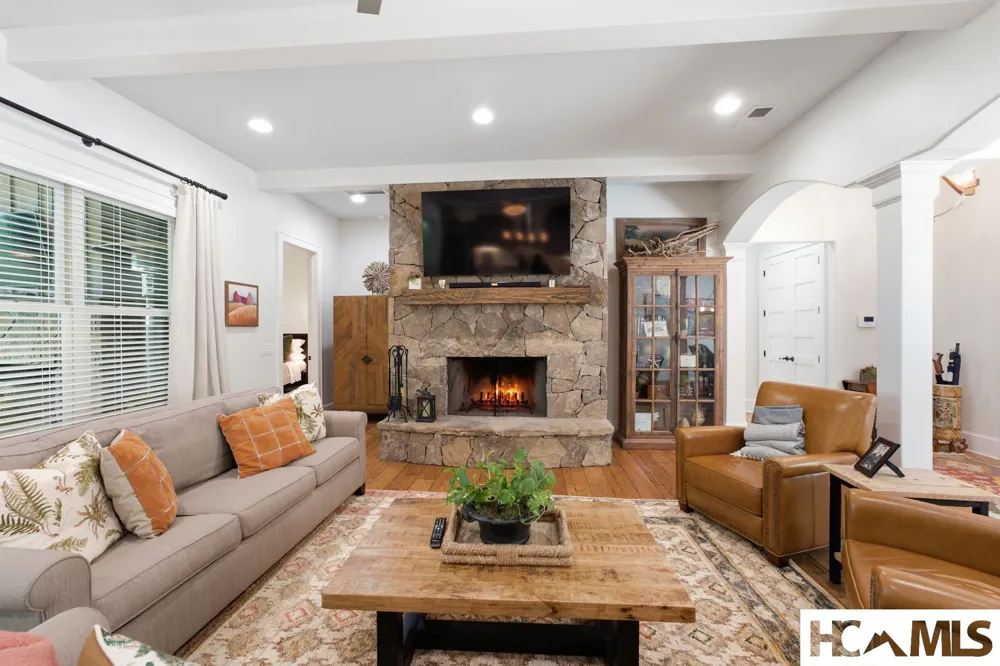 91 Springhouse Drive Cashiers, NC 28717
