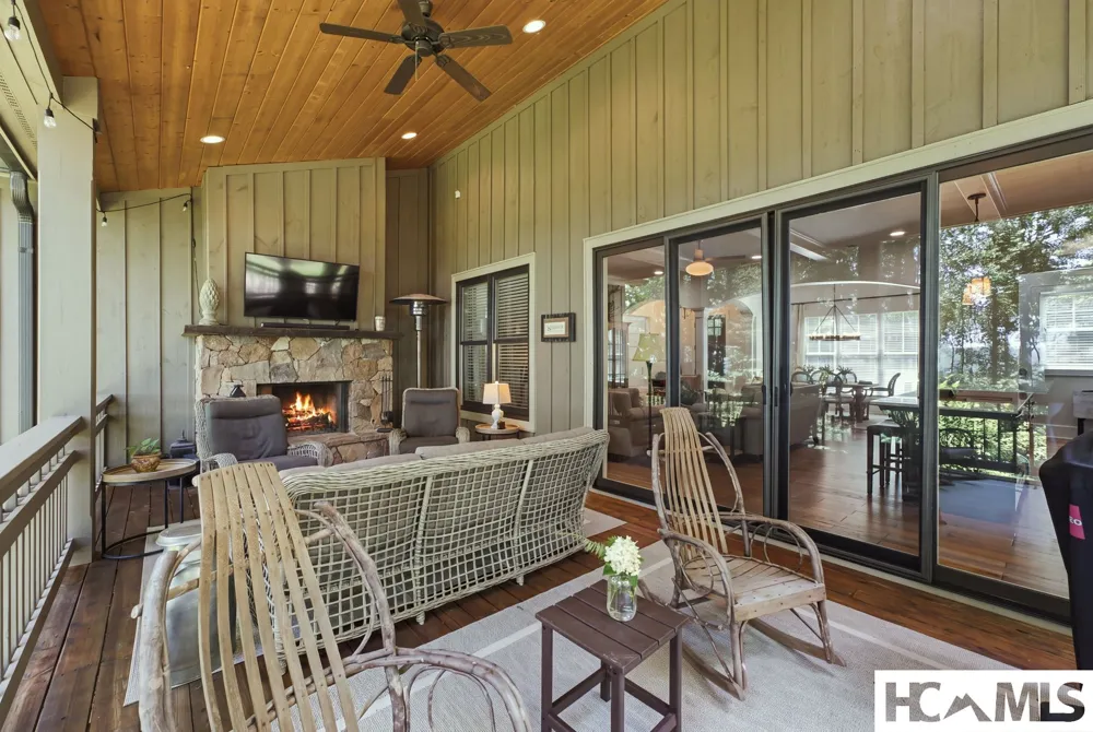 91 Springhouse Drive Cashiers, NC 28717