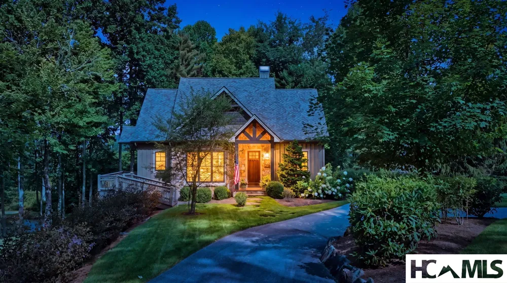 91 Springhouse Drive Cashiers, NC 28717