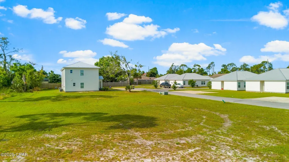 1926 Coach Scovel Way Panama City, FL 32405