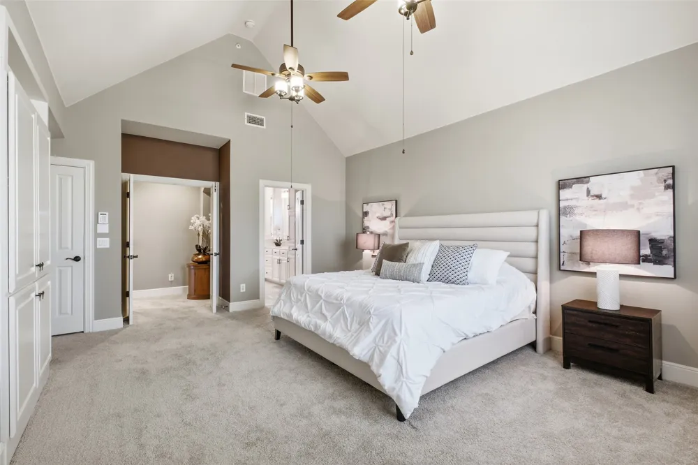 14891 Towne Lake Circle Addison, TX 75001