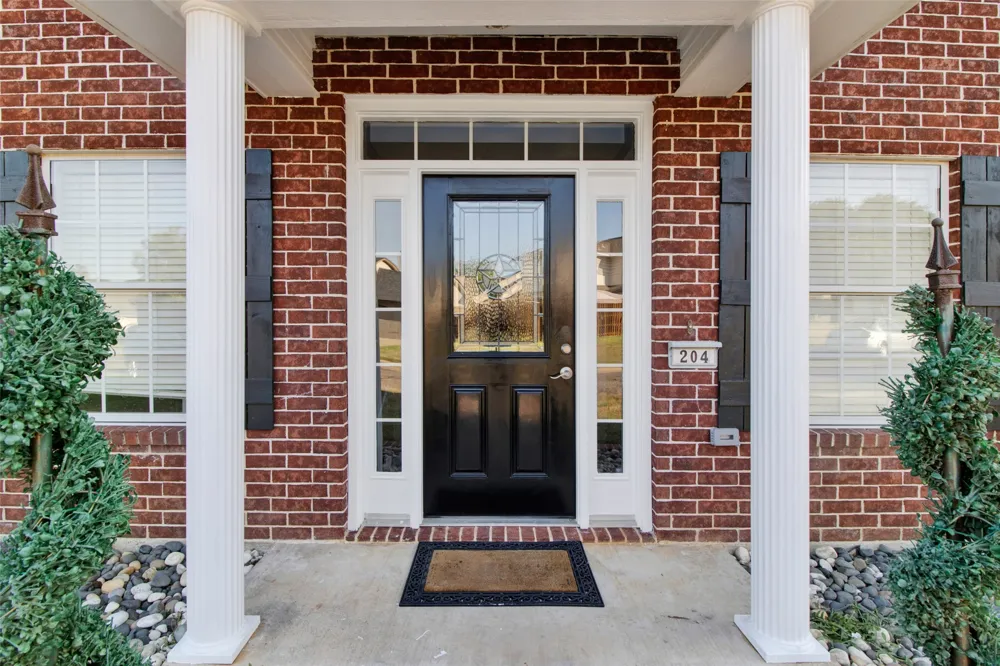 204 Millpond Drive Longview, TX 75604