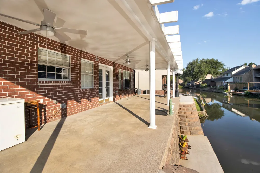 204 Millpond Drive Longview, TX 75604