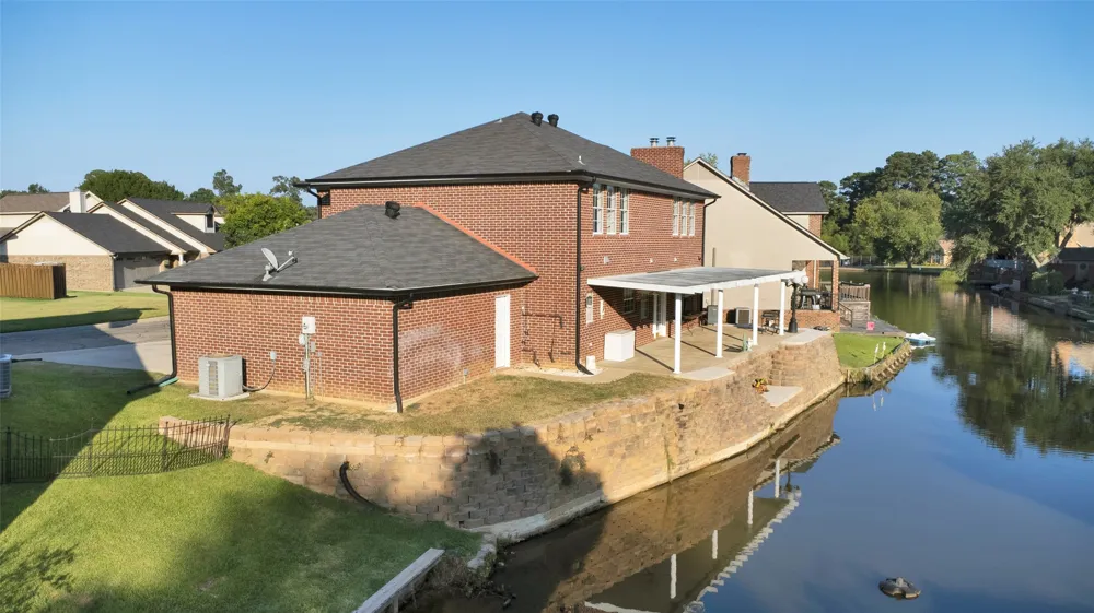 204 Millpond Drive Longview, TX 75604