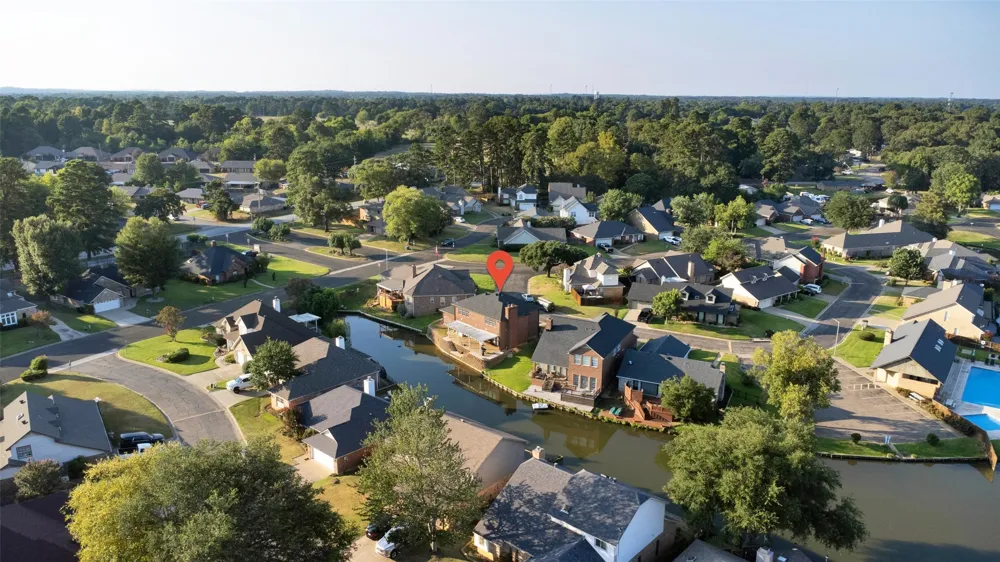204 Millpond Drive Longview, TX 75604