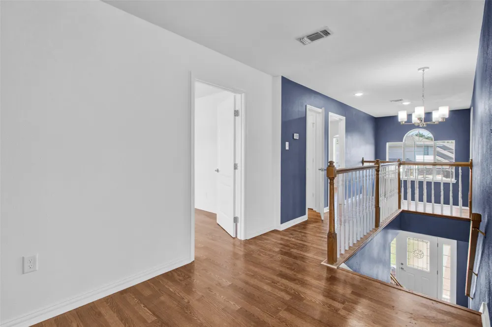 204 Millpond Drive Longview, TX 75604