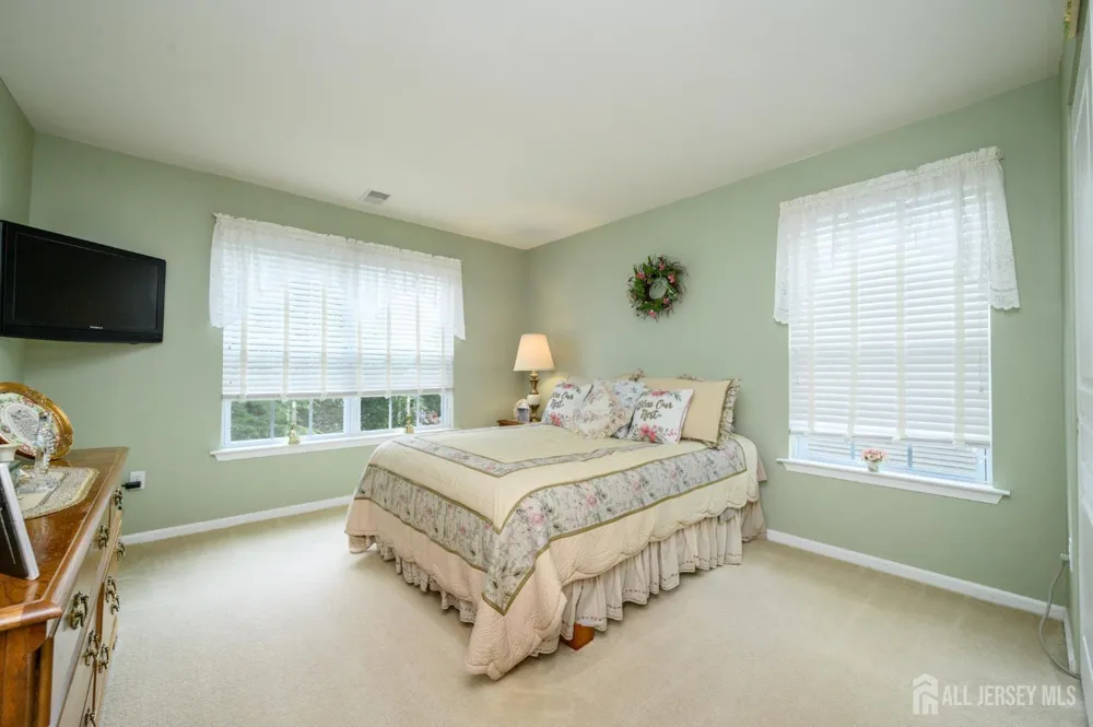 133 Briarwood Drive Little Egg Harbor, NJ 08087