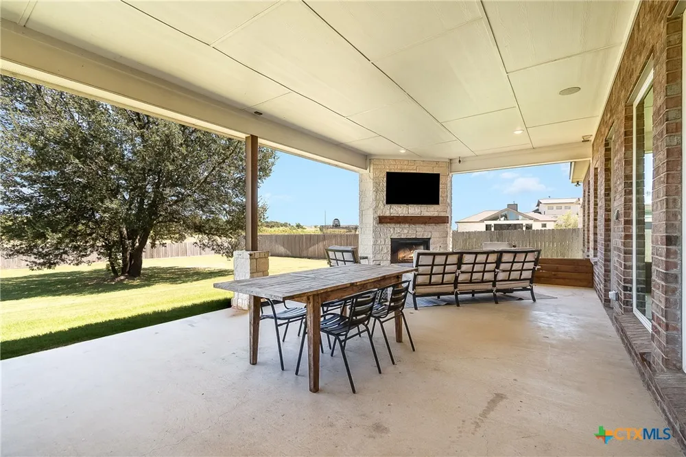 502 Bending Branch Belton, TX 76513