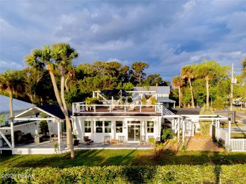 500 S Riverside Drive
