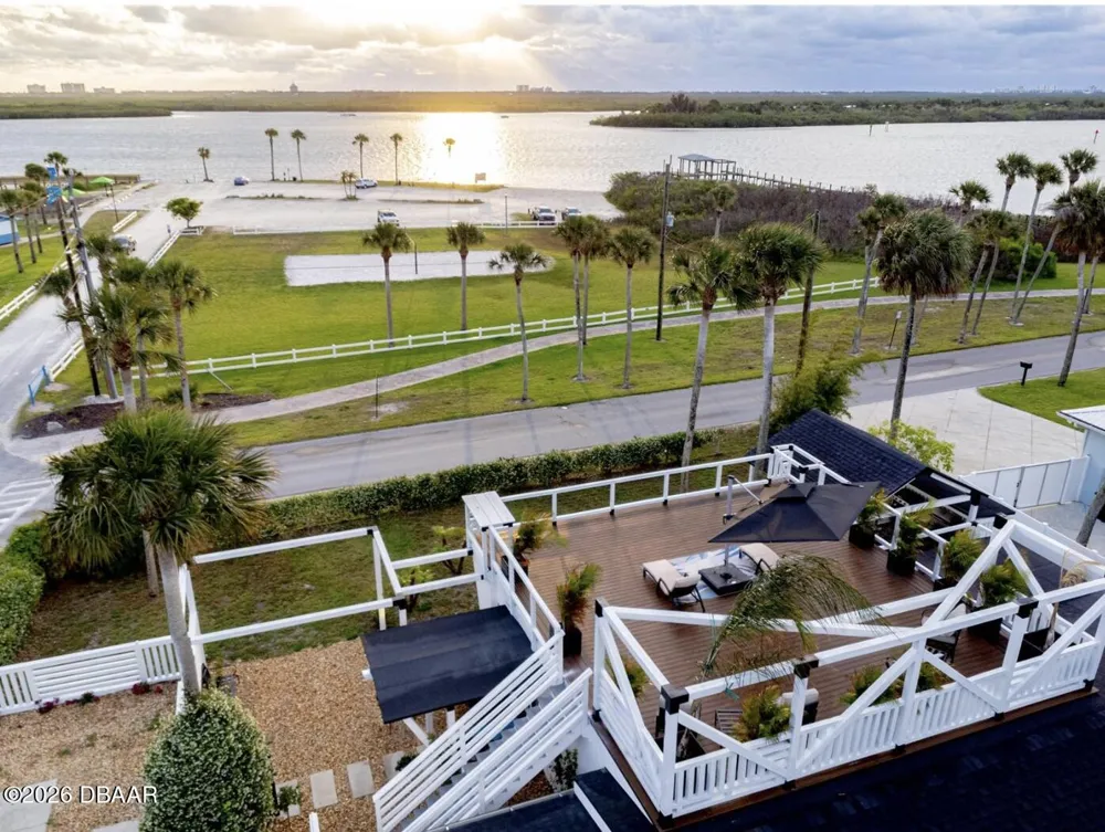 500 S Riverside Drive Edgewater, FL 32132