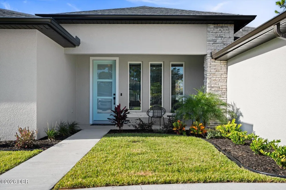 94 Forest Hill Drive Palm Coast, FL 32137
