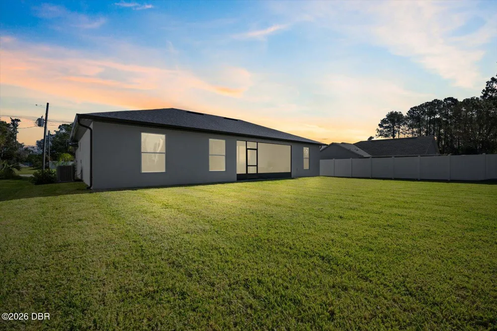 94 Forest Hill Drive Palm Coast, FL 32137