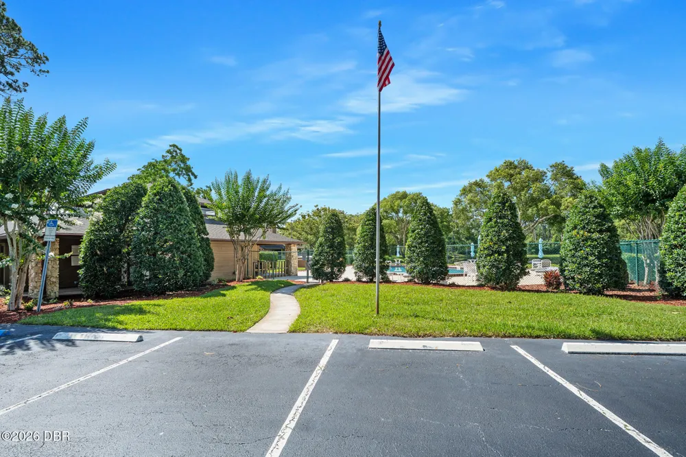 99 Old Barn Trail Ormond Beach, FL 32174