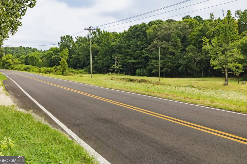1910 Ridgeway RD Trion, GA 30753