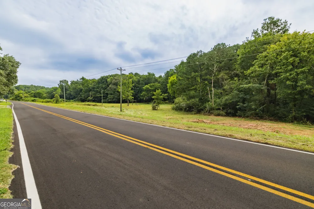 1910 Ridgeway RD Trion, GA 30753