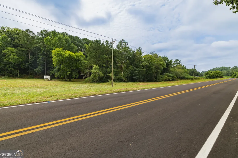 1910 Ridgeway RD Trion, GA 30753