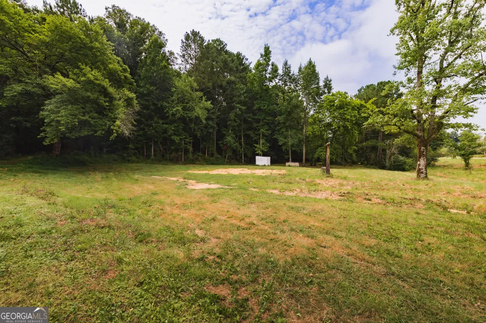 1910 Ridgeway RD Trion, GA 30753