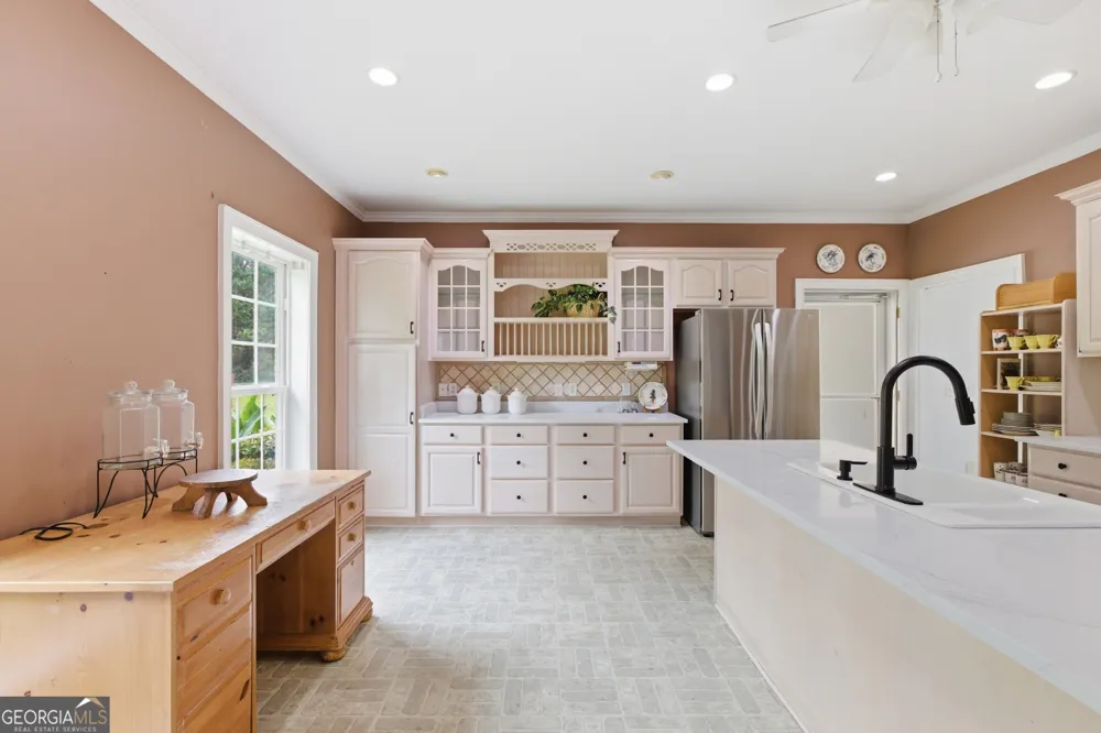 315 Duncan Bridge LN Cornelia, GA 30531